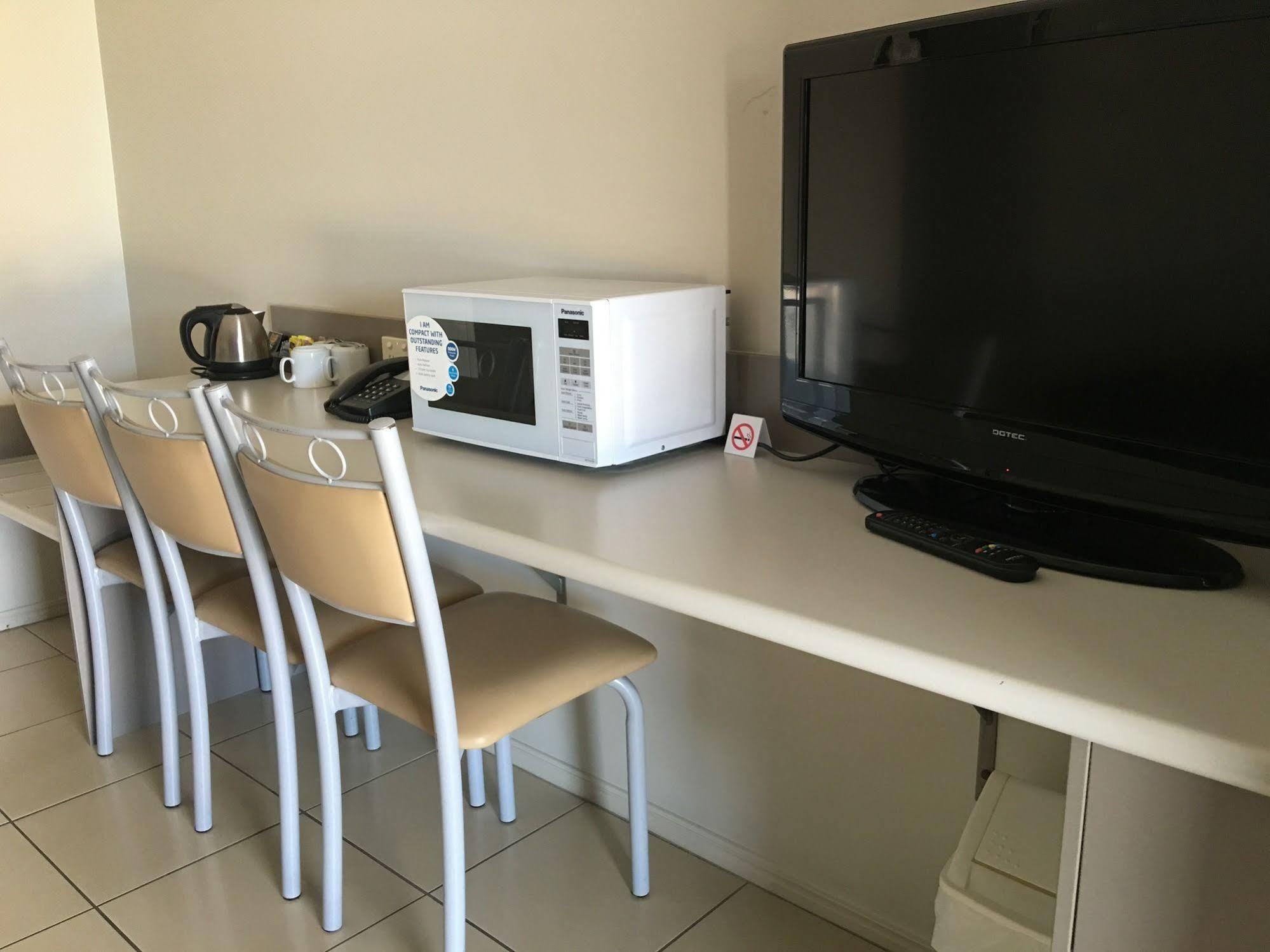 Blackwater Motor Inn 외부 사진